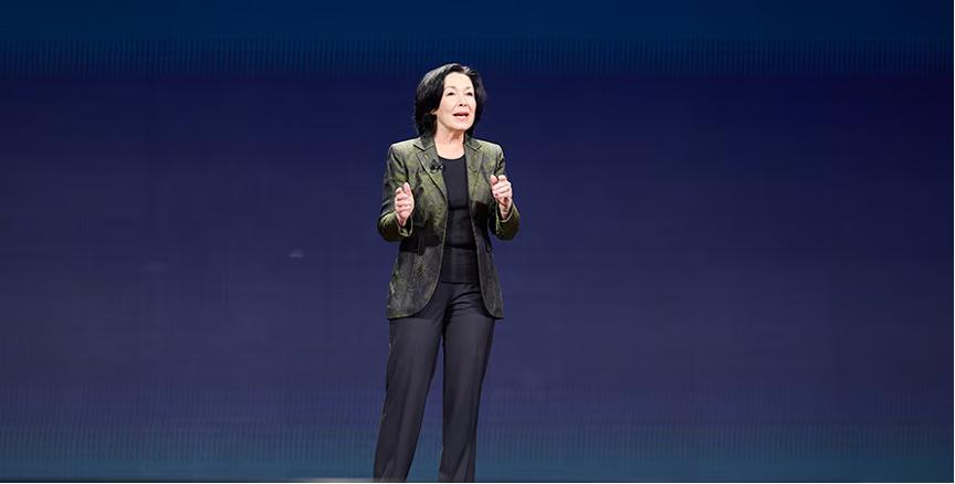 走进 OCW|Safra Catz 分享 AI 和云技术客户成功案例